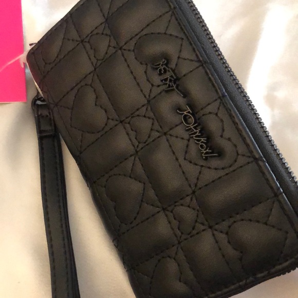 Betsey Johnson Black Faux Leather ZA Wallet Quilted Heart & Geometric Design NWT - Picture 7 of 16